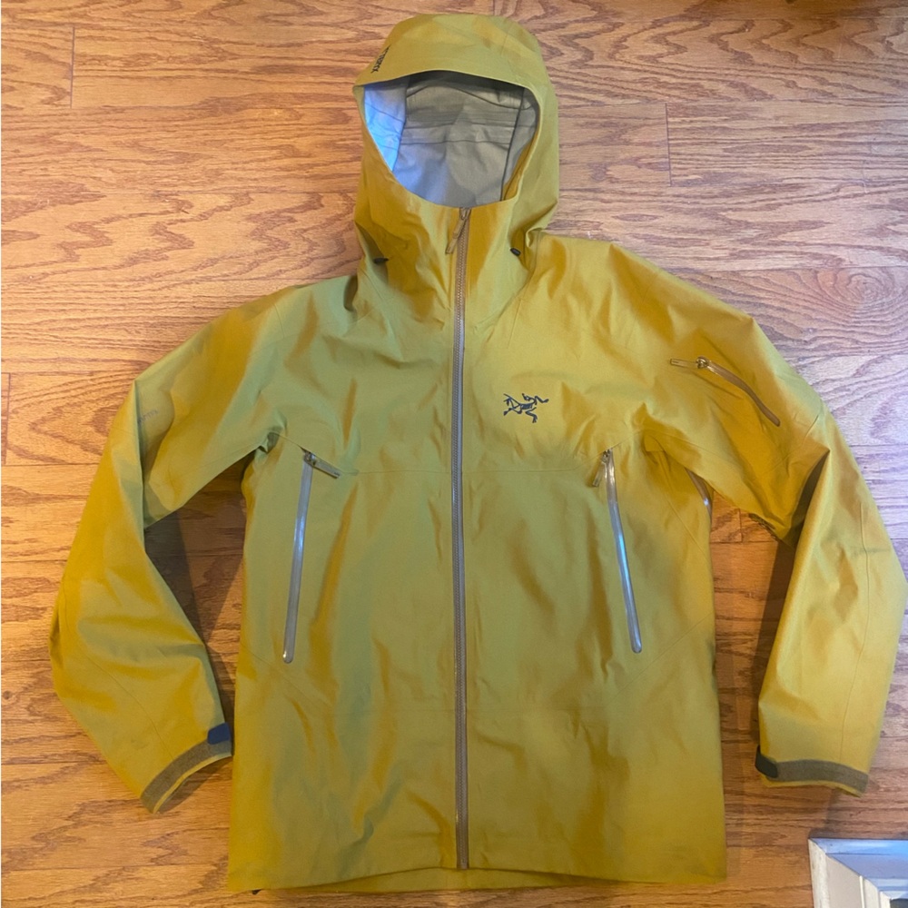 Arc’teryx Sabre Goretex Shell Ski Jacket